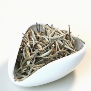 Jasmin Yin Zhen Grade Suprême BIO - Aiguilles d’Argent 有机特级茉莉银针