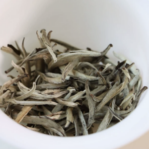 Jasmin Yin Zhen-Aiguilles d'Argent au jasmin 茉莉银针